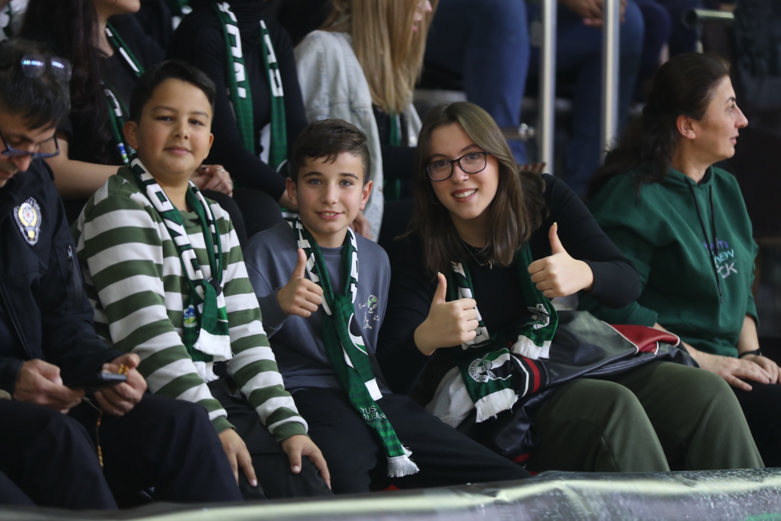 Büyükşehir Basketbol’dan zirveye ilk adım: 96-52