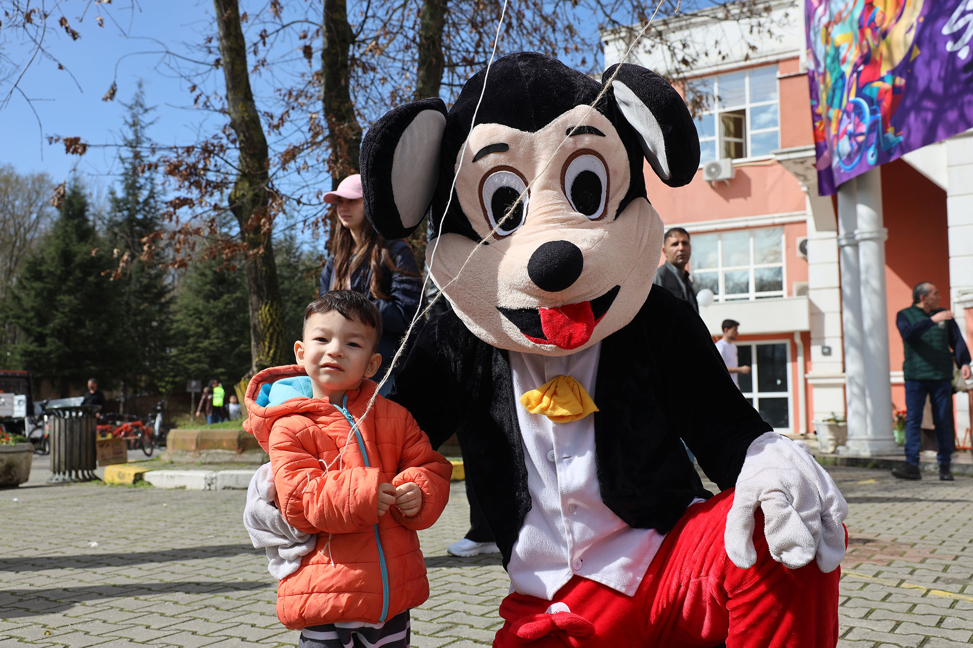 Otizm farkındalığında sporun birleştirici gücü: Büyükşehir’den anlamlı şenlik