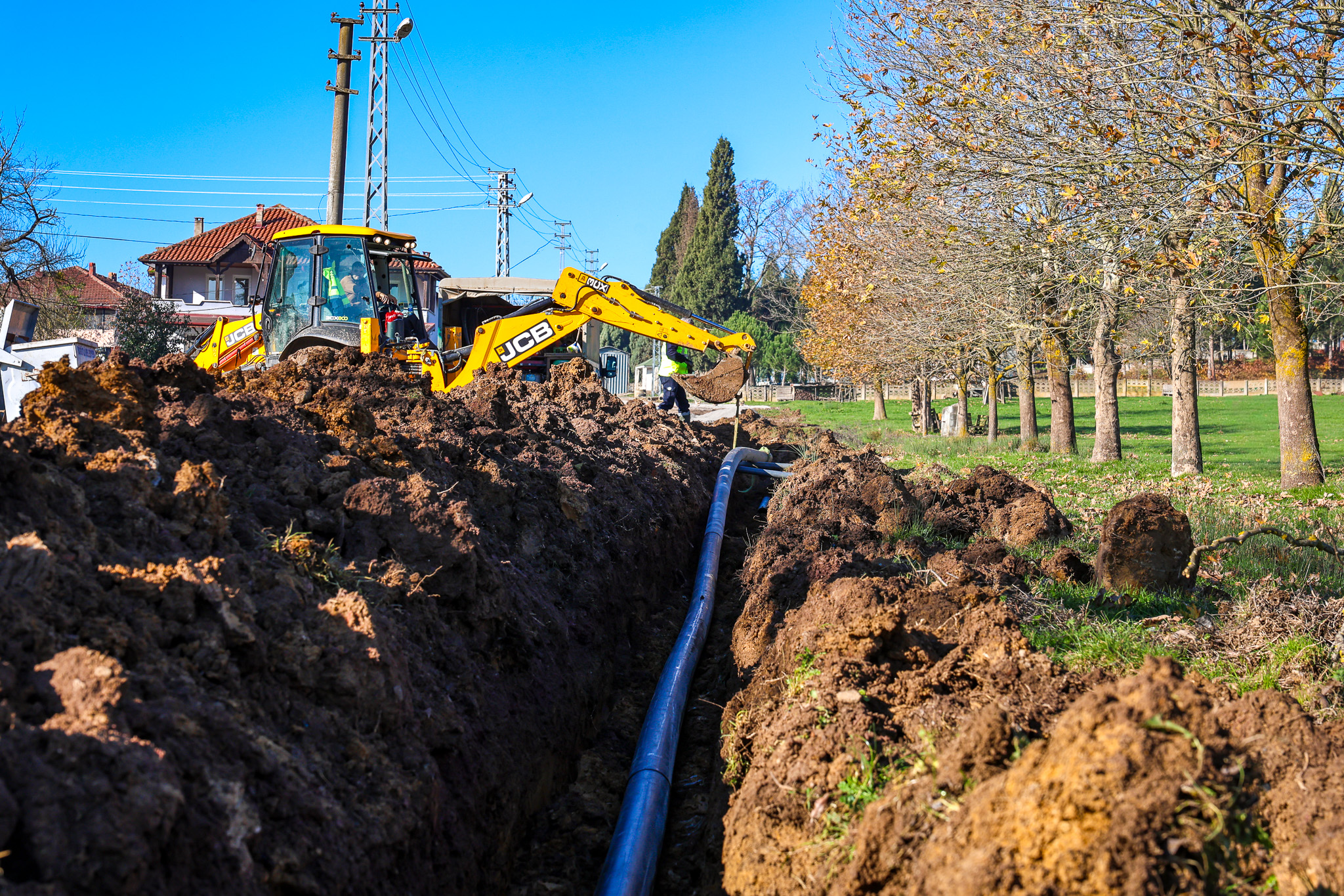 5 kilometrelik yeni hat Söğütlü Yeniköy’ün içme su geleceğinin teminatı olacak