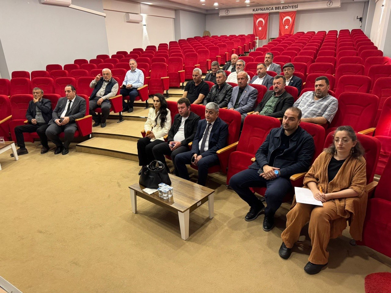 Kaynarca’da muhtarlarla sosyal hizmet buluşması