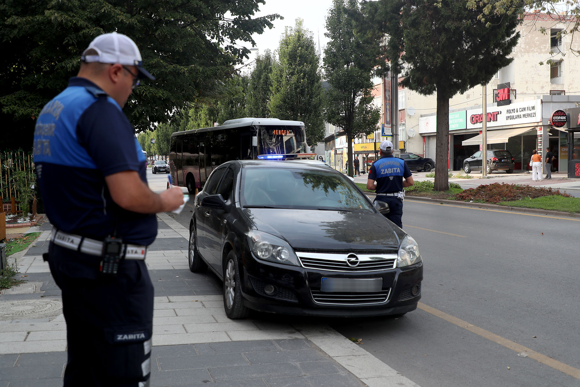 Büyükşehir’den şehrin merkezinde eş zamanlı denetim: “Tüm sürücülerimizden duyarlılık bekliyoruz”