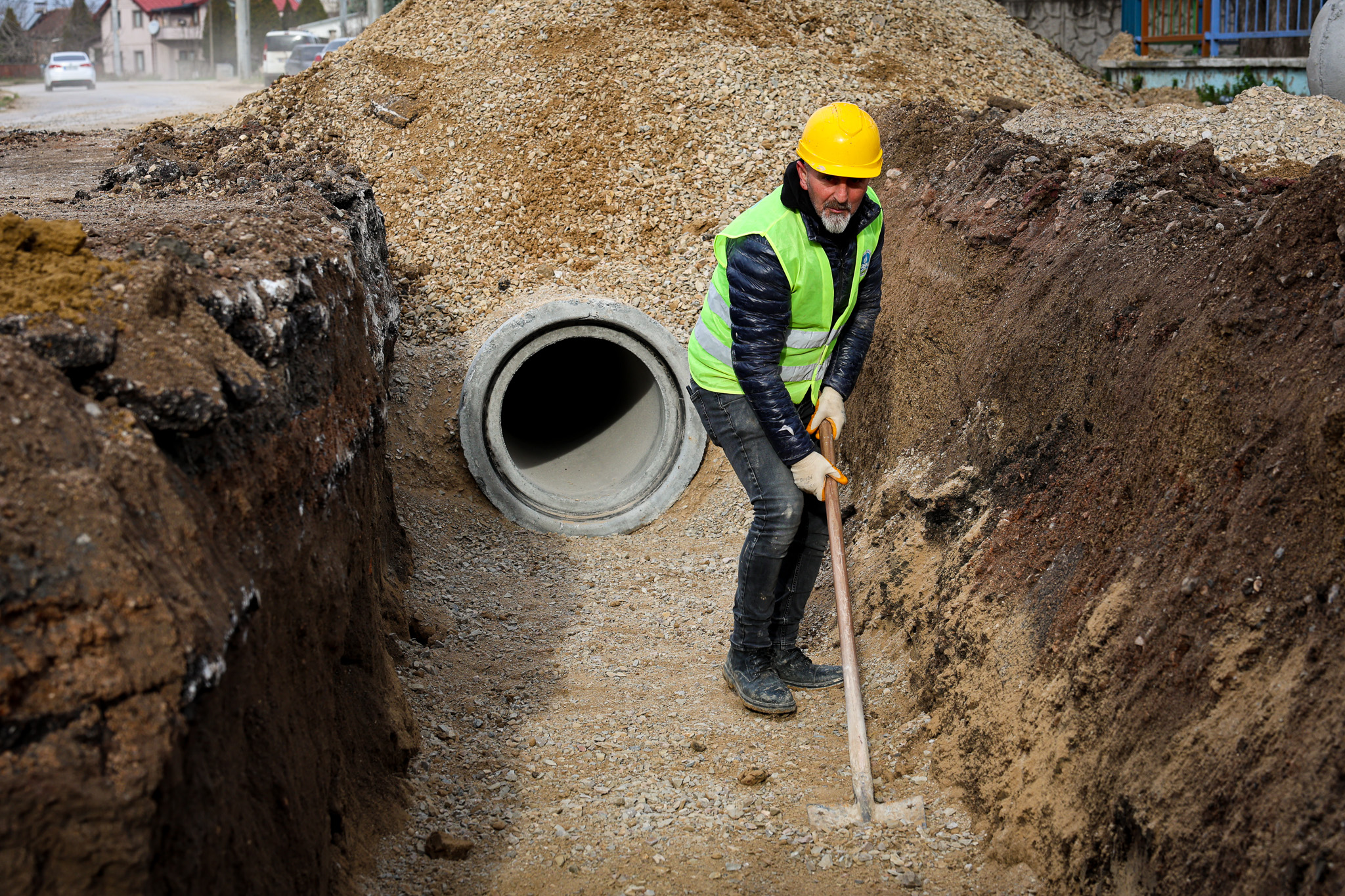3 bin 500 metrelik yeni hat, yağmur sularını güvenle kaynaklara taşıyacak