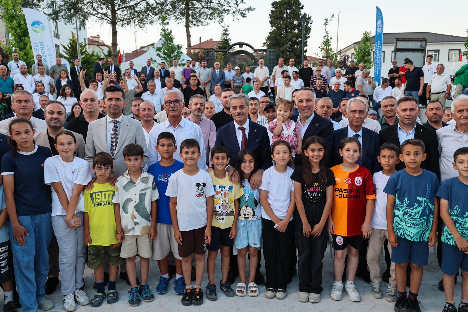 “Aziz Duran Parkı Kaynarca’ya hayırlı olsun”