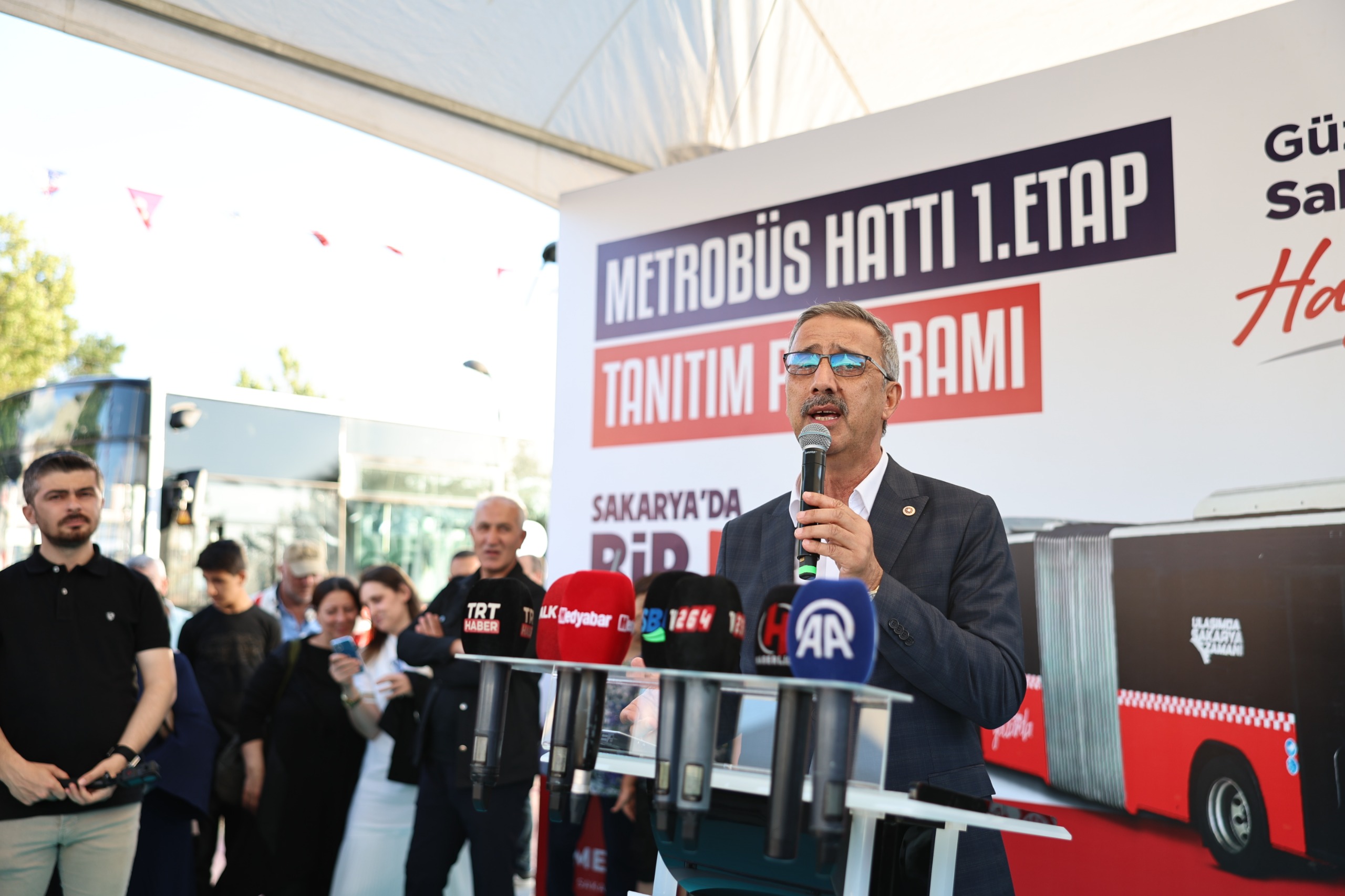Metrobüsler Yusuf Alemdar’ın söz verdiği tarihte Sakarya yollarında