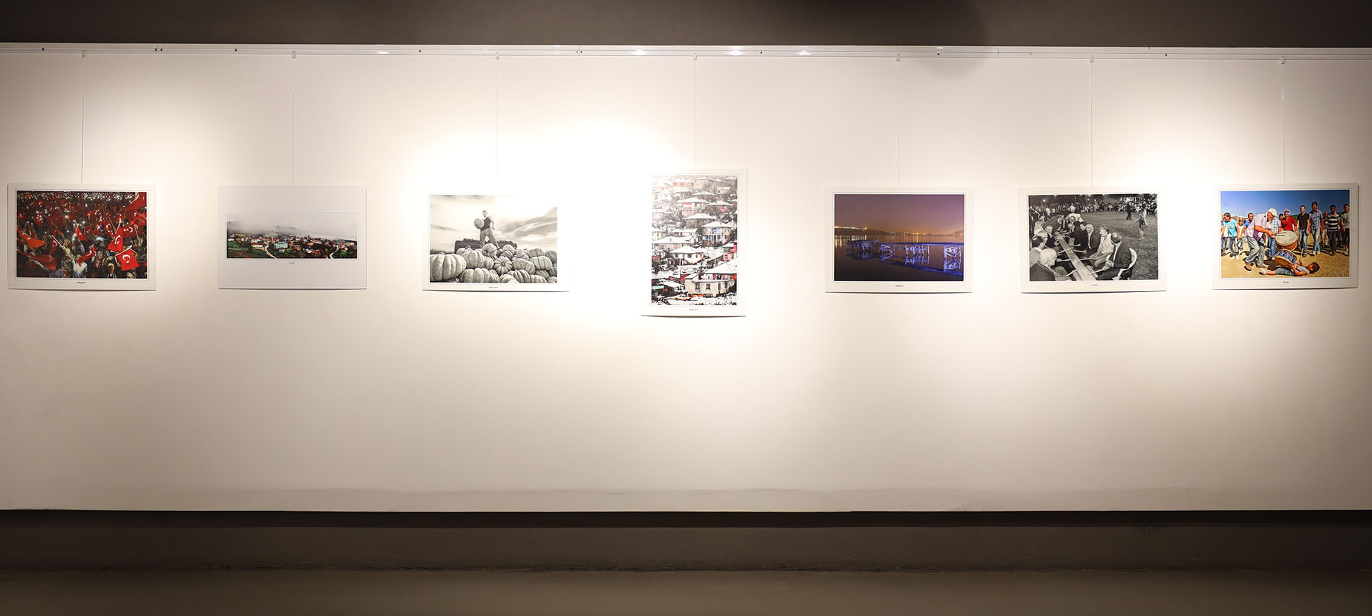 Sakarya’nın kültürünü yansıtan kareler OSM’de sanatseverle buluştu