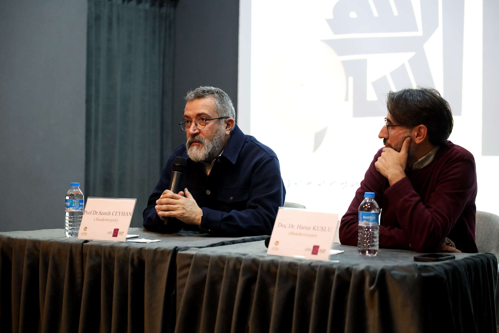 “Sûfî Geleneğin Kurumsallaşmasına Dair” söyleşisi OSM’de gerçekleştirildi