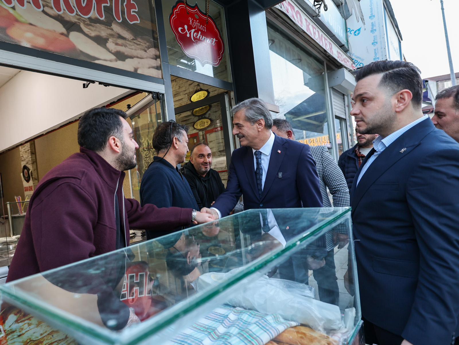 “Sapanca spor salonu ve meydan için çalışmalar bayram sonrası başlıyor”