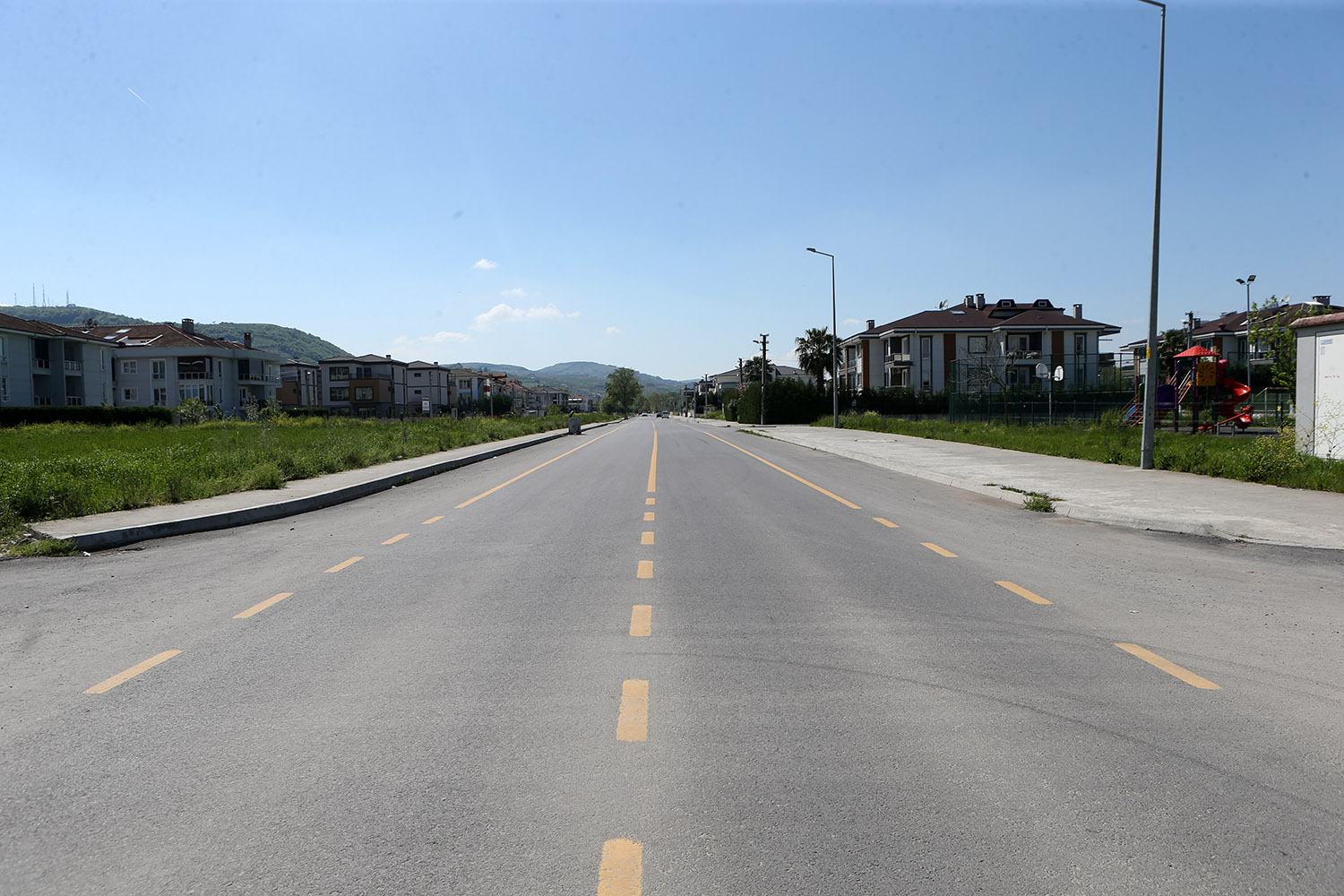 Büyükşehir Serdivan’da yeni duble yol ile ulaşıma alternatif getiriyor