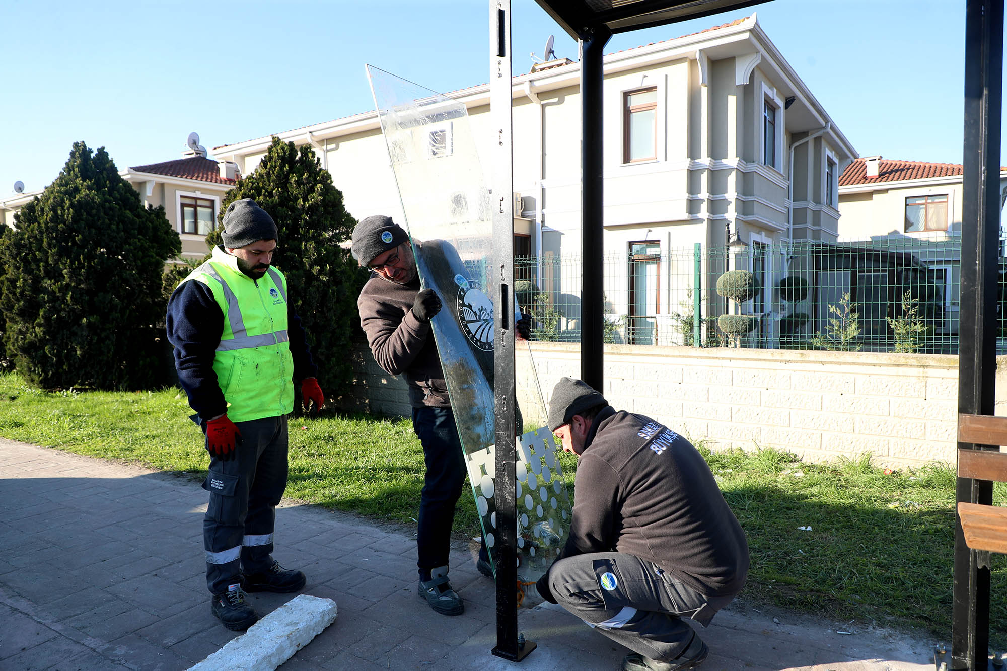 Büyükşehir’den şehrin en işlek noktalarına yeni nesil durak