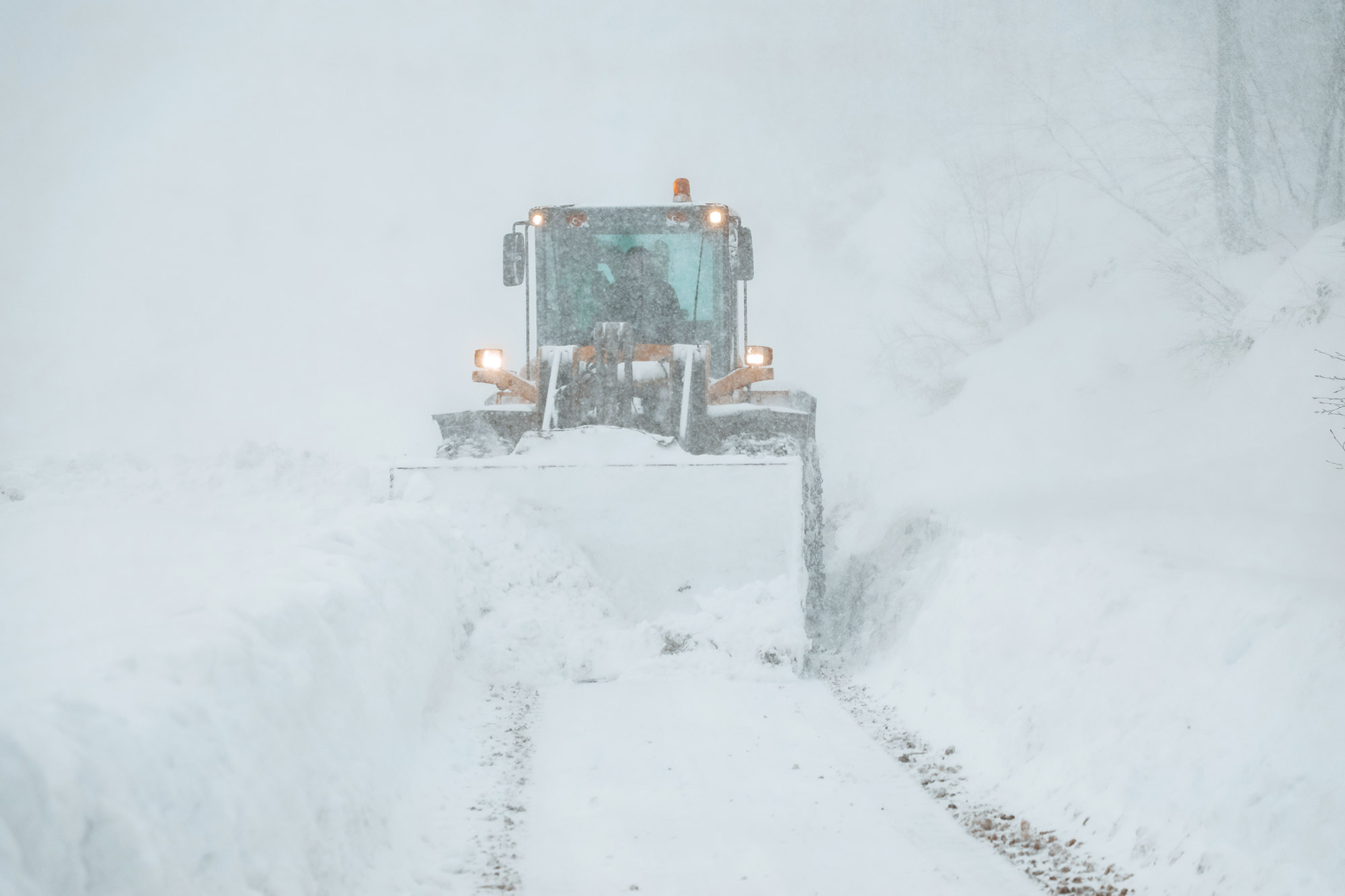 Büyükşehir’den kar raporu: Kapalı grup yolu sayısı 11’e düştü