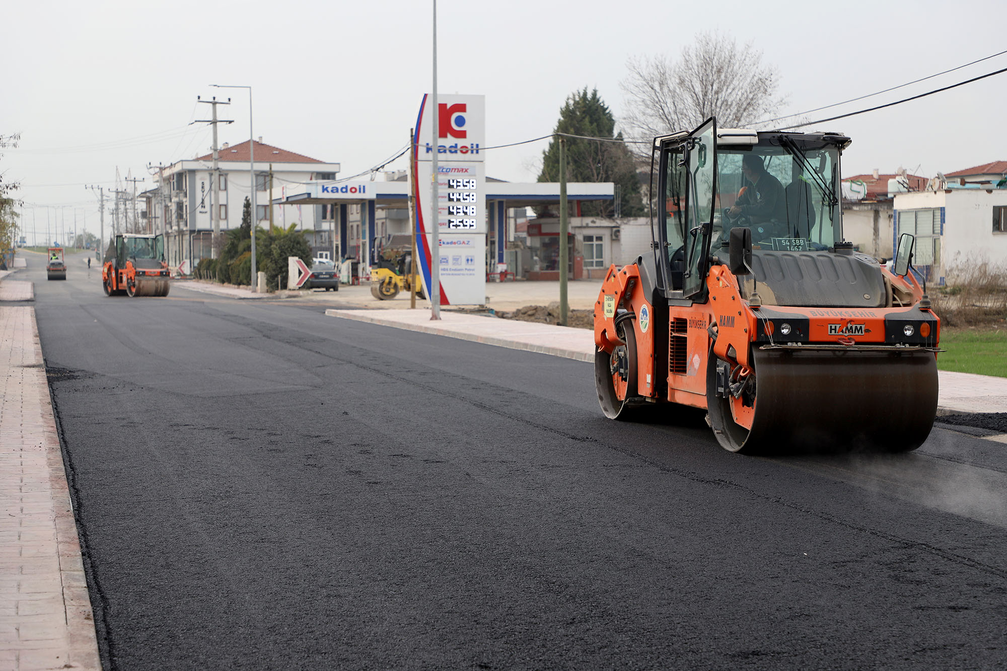 Sakaryalıları YHT İstasyonu’na taşıyan o cadde tüm detaylarıyla sil baştan