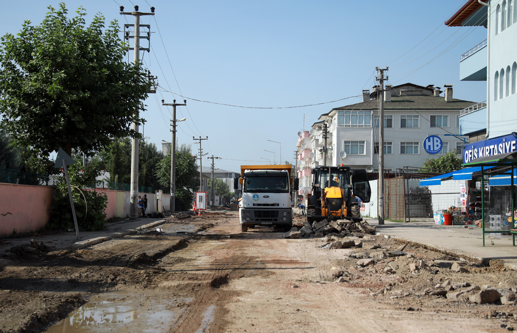 Serdivan’ın tüm içmesuyu altyapısı yenileniyor