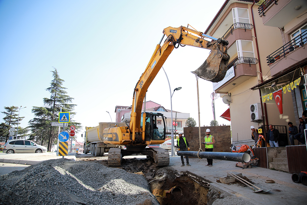 8 yılda 1 milyar  Devam eden 420 Milyon Hedef 1,8 Milyar