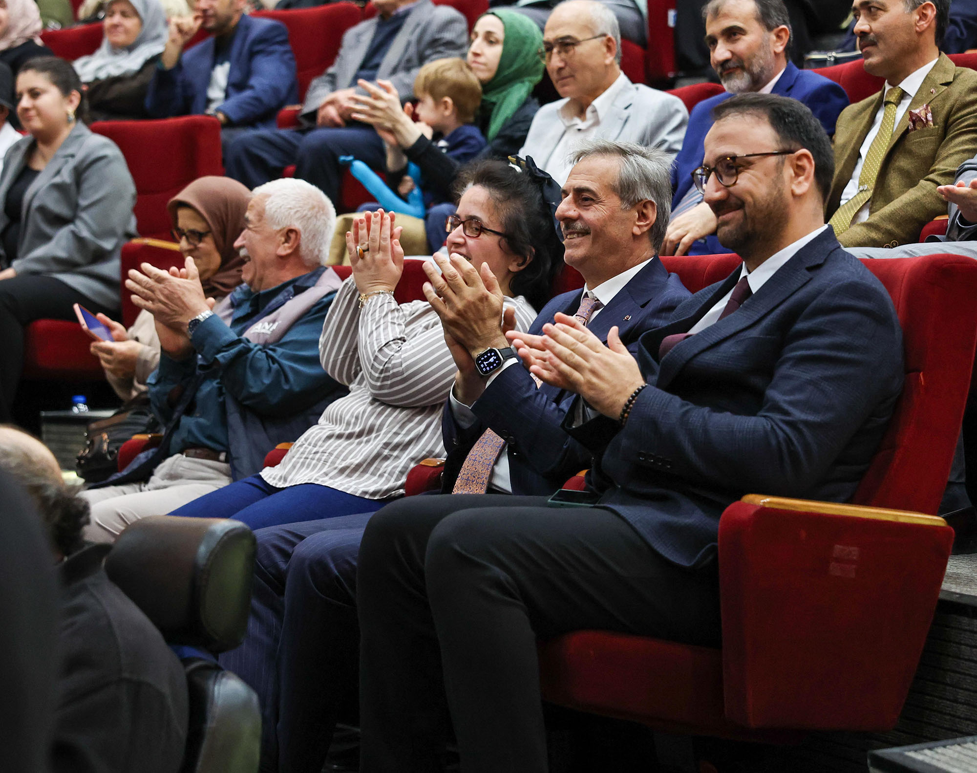 “Her an, şehrin her yerinde özel yüreklerin yanında olacağız”