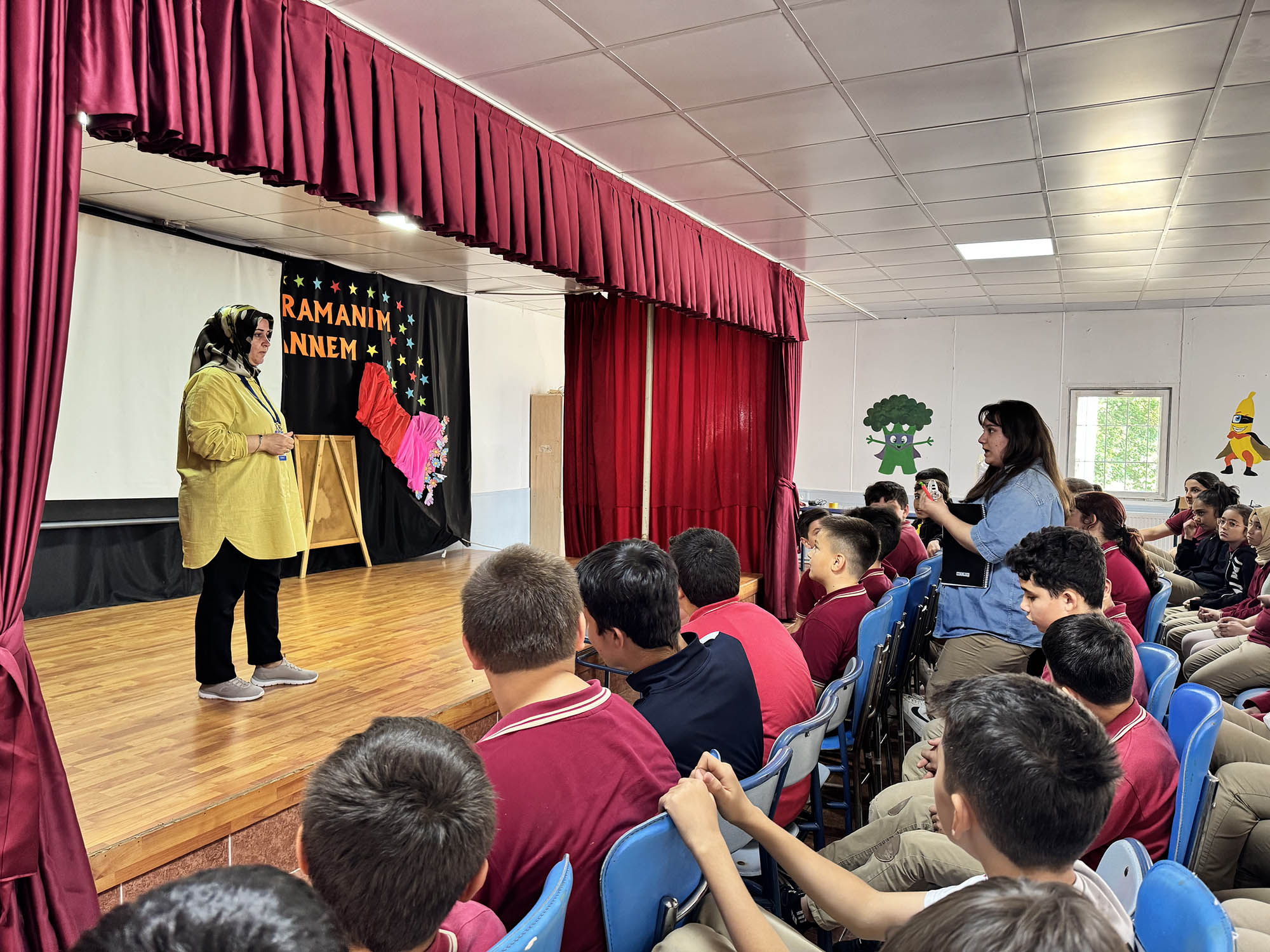 Öğrencilere teknoloji bağımlılığı semineri