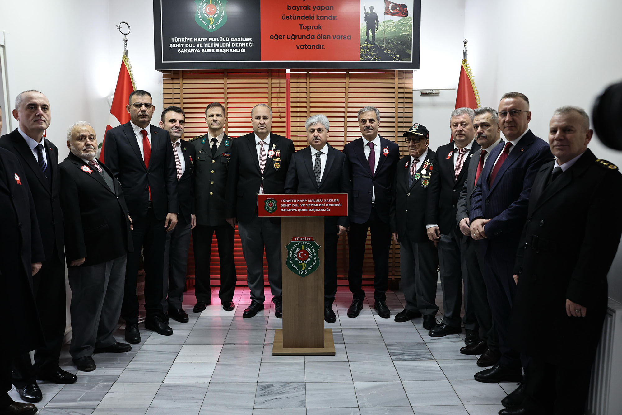 “Çanakkale’de yazılan destan, milletimizin azim ve iradesinin en güçlü kanıtıdır”