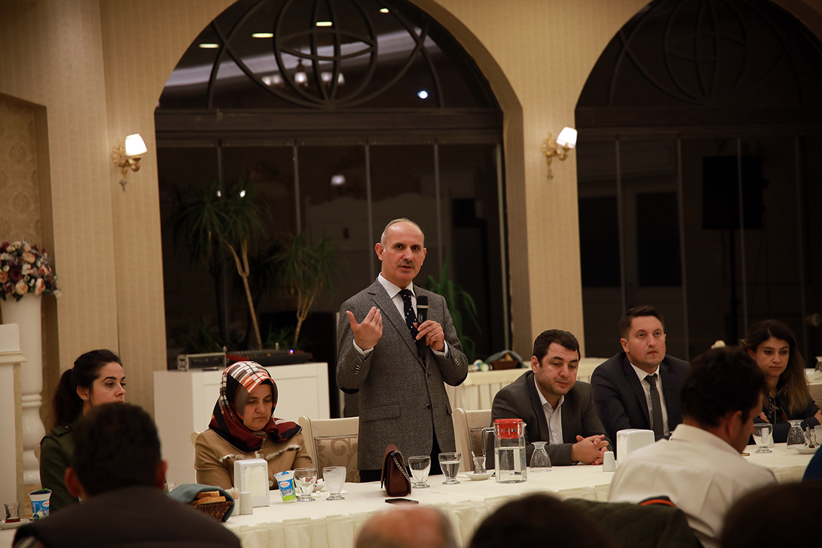 Başarı ancak çok çalışmakla sağlanabilir