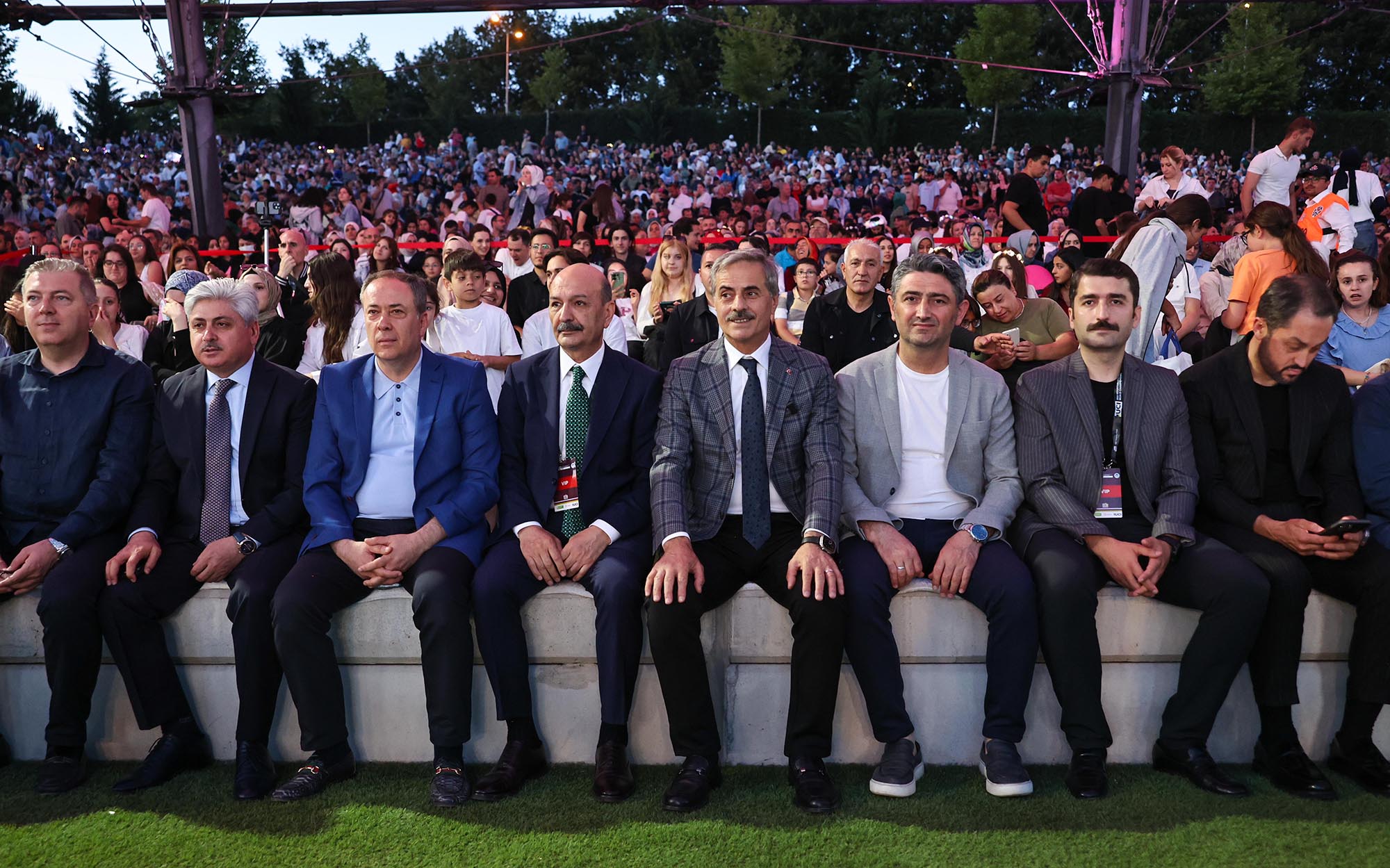 Nefesler tutuldu, binlerce kişi Sakarya’da dünya şampiyonası heyecanını yaşadı