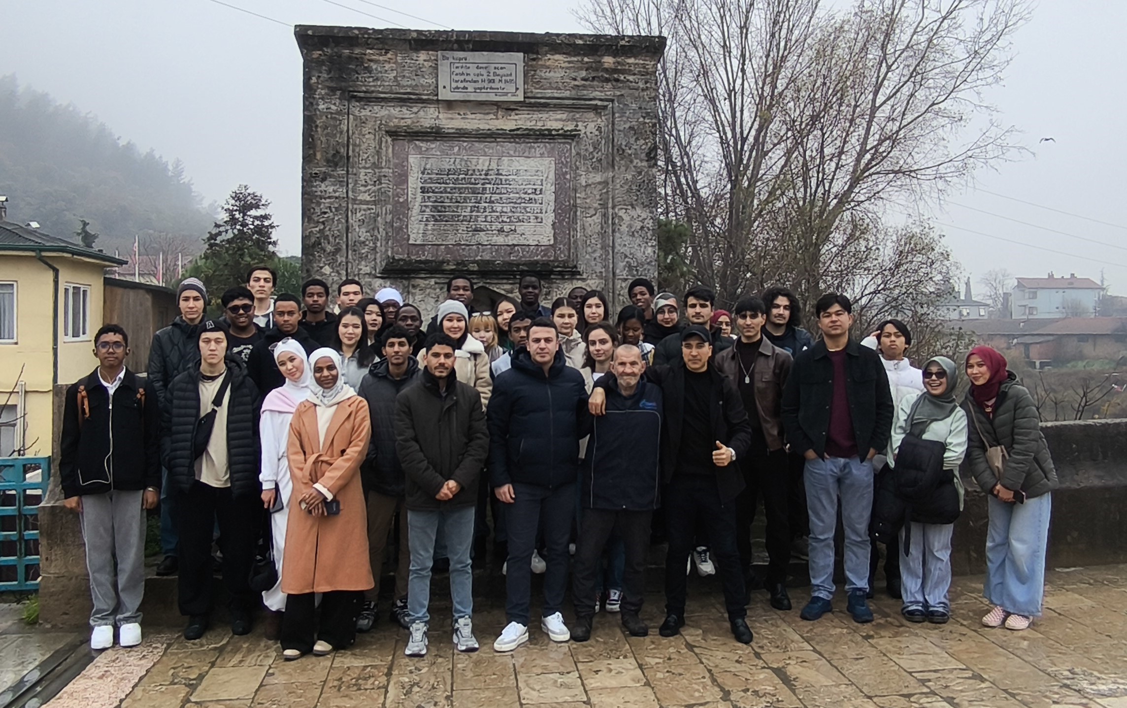 Öğrenciler tarihi ve doğal mekanları keşfetti