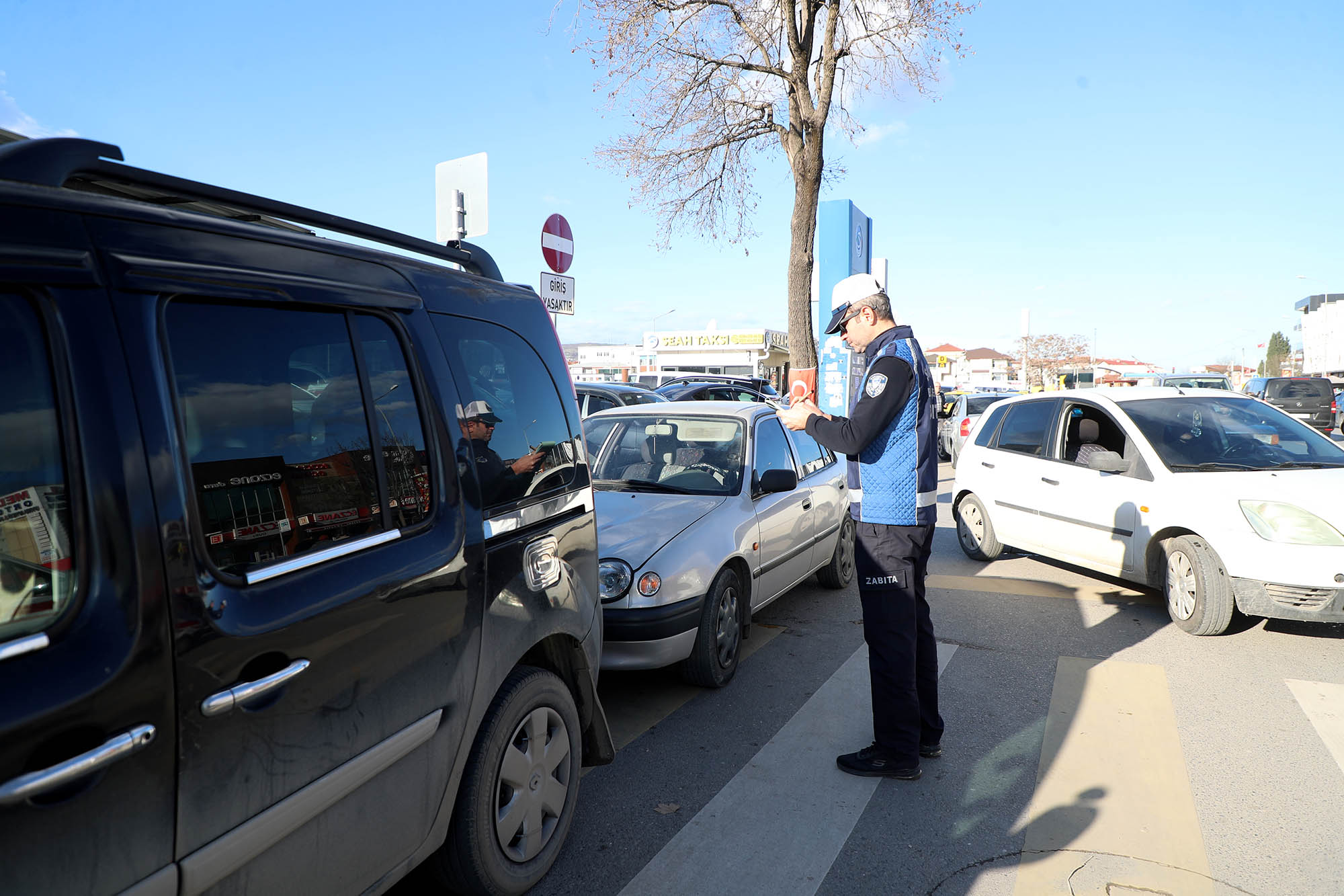 Büyükşehir Zabıtası rahat ve güvenli şehir trafiği için teyakkuzda