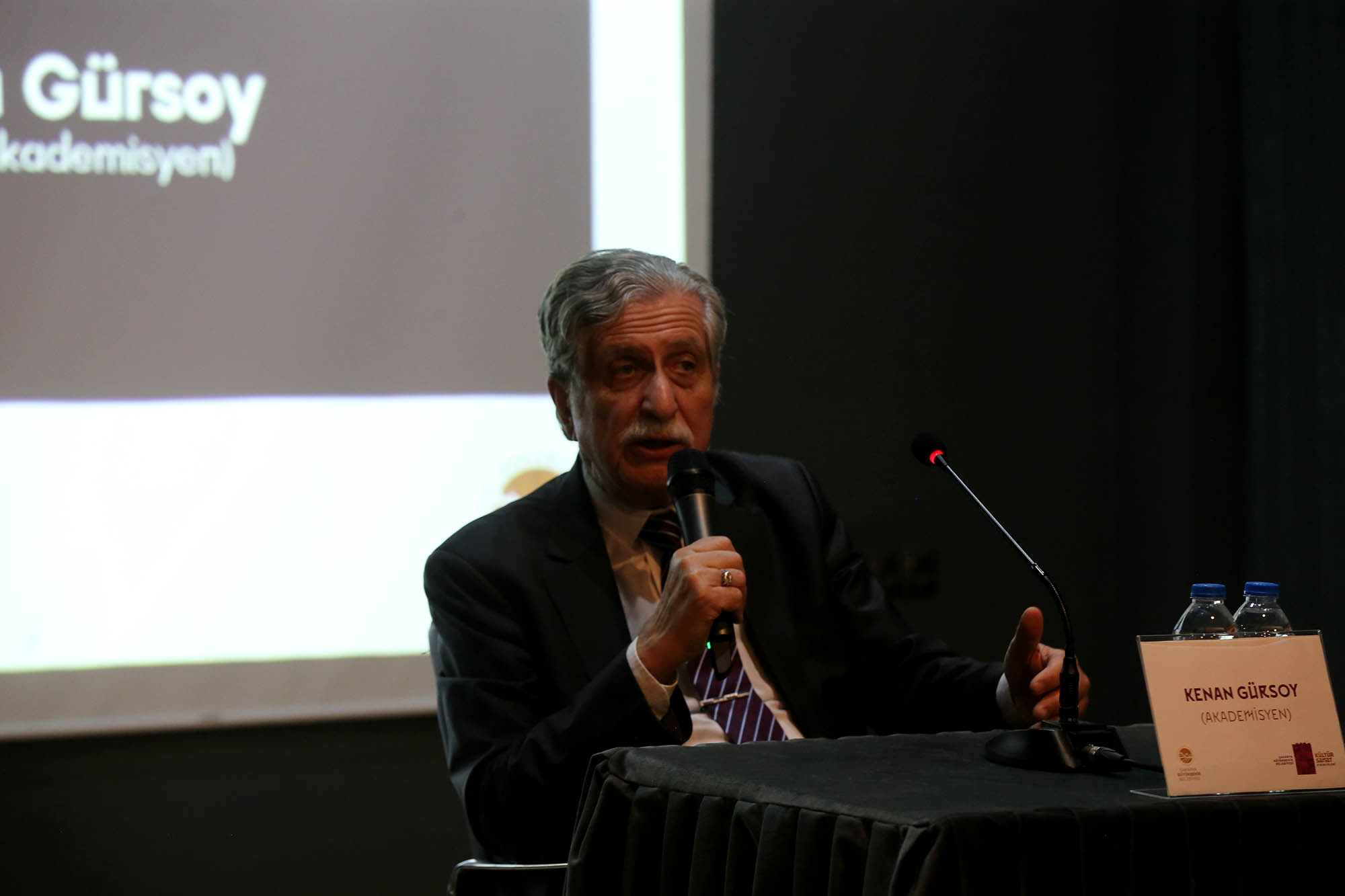 OSM’de kültür ve sanatla dolu bir Ramazan akşamı: “Edep sadece davranıştan ibaret değildir”