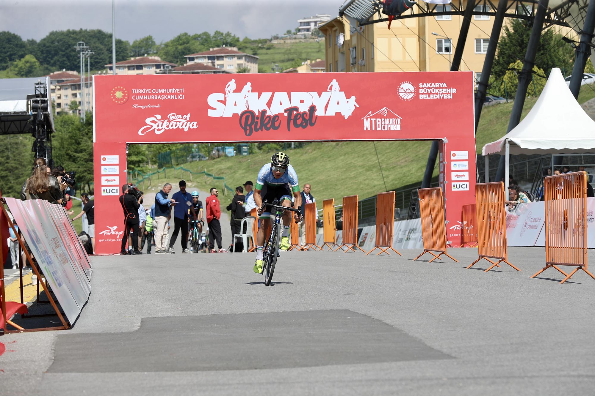 Pedallar döndü, Sakarya’da heyecan fırtınası başladı