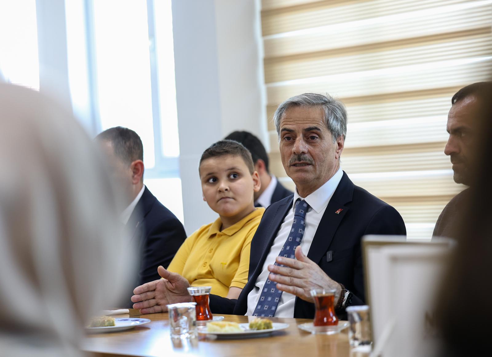 “Ülkemizin geleceği evlatlarımızın üzerine titremeye devam edeceğiz”