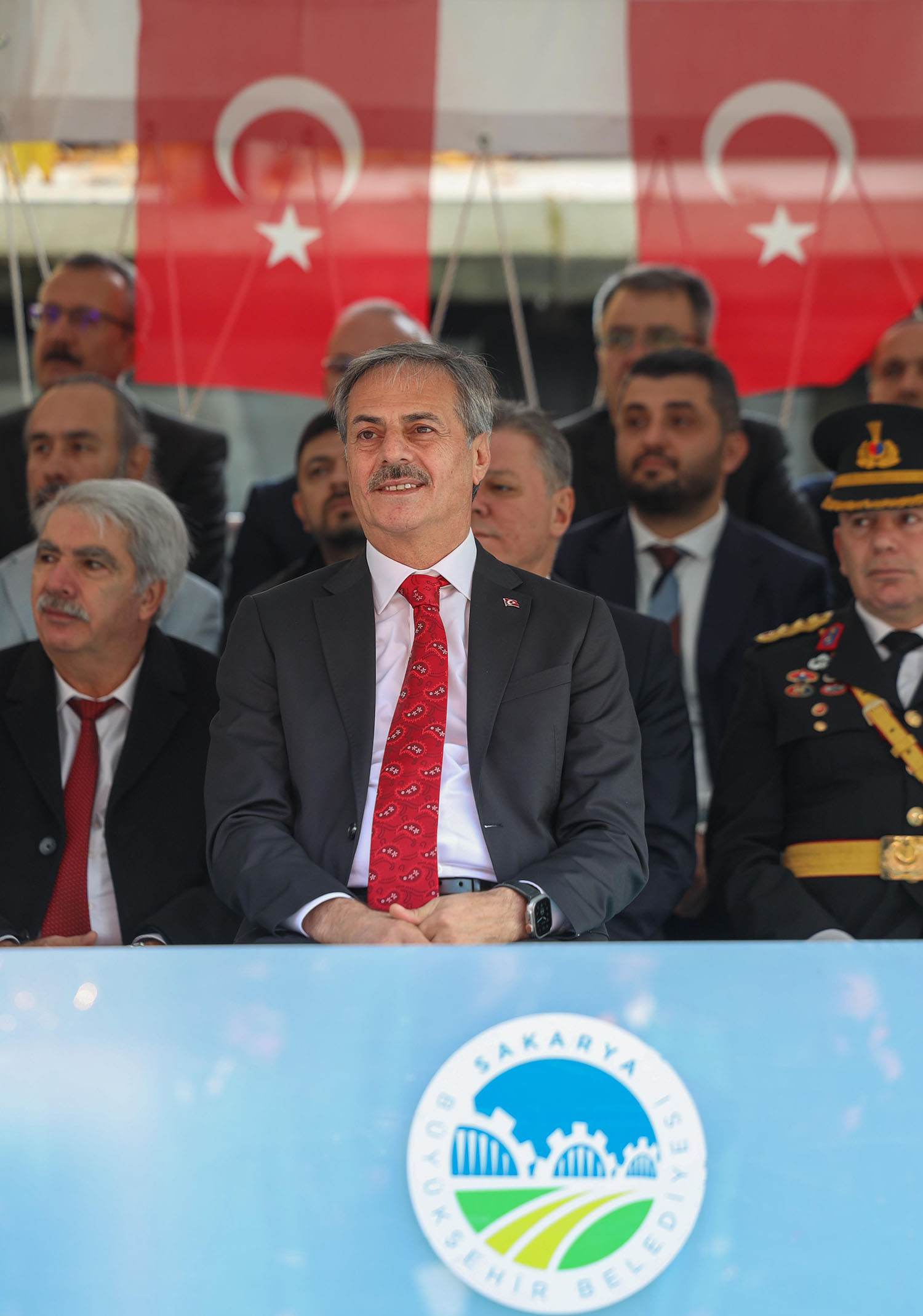 Yusuf Alemdar bulvara sığmayan bayram coşkusuna ortak oldu: “İlelebet nice yüzyıllara…”