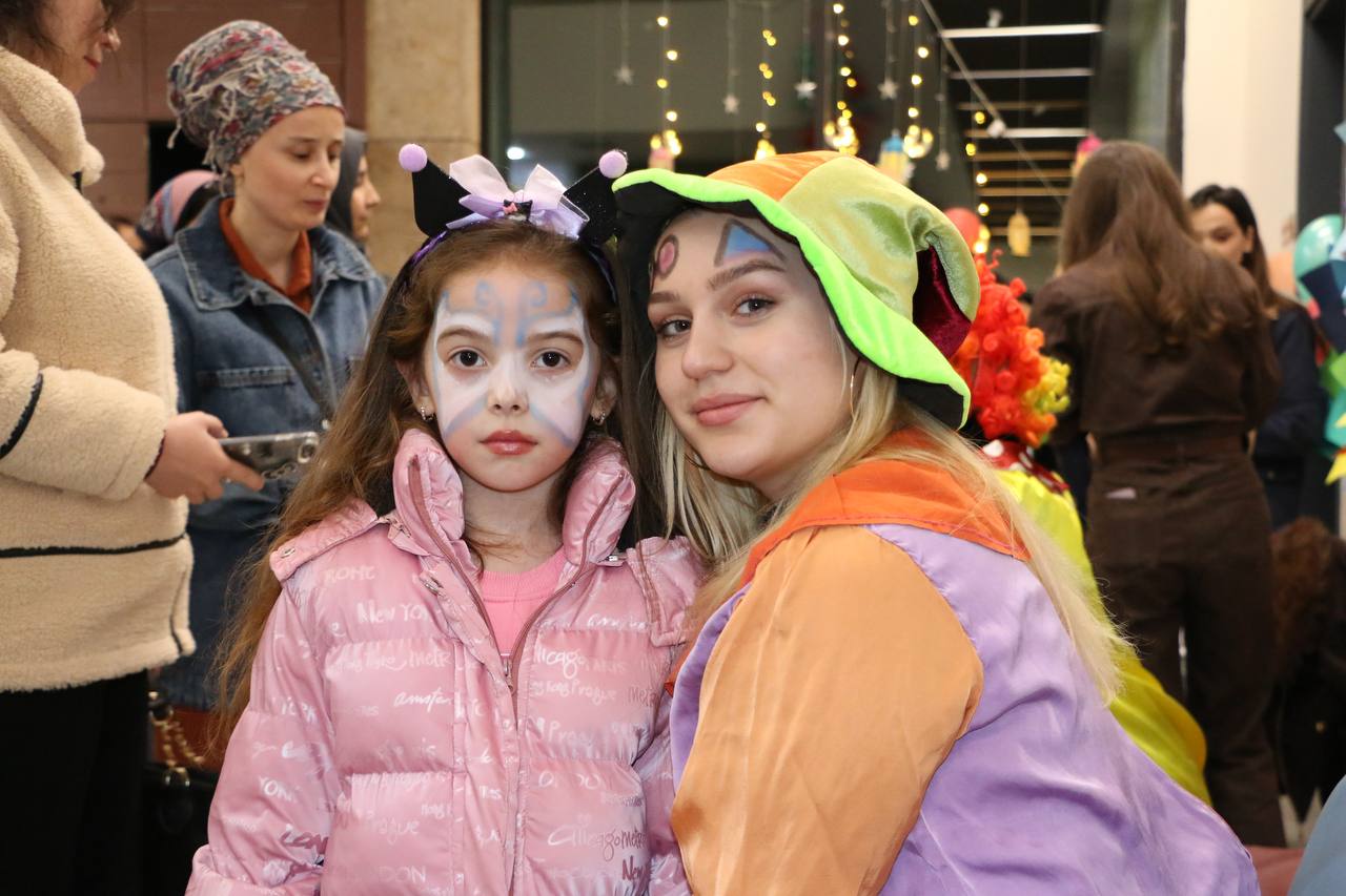 “Çocukça Ramazan Şenliği” coşkulu finalini Akyazı’da yaptı