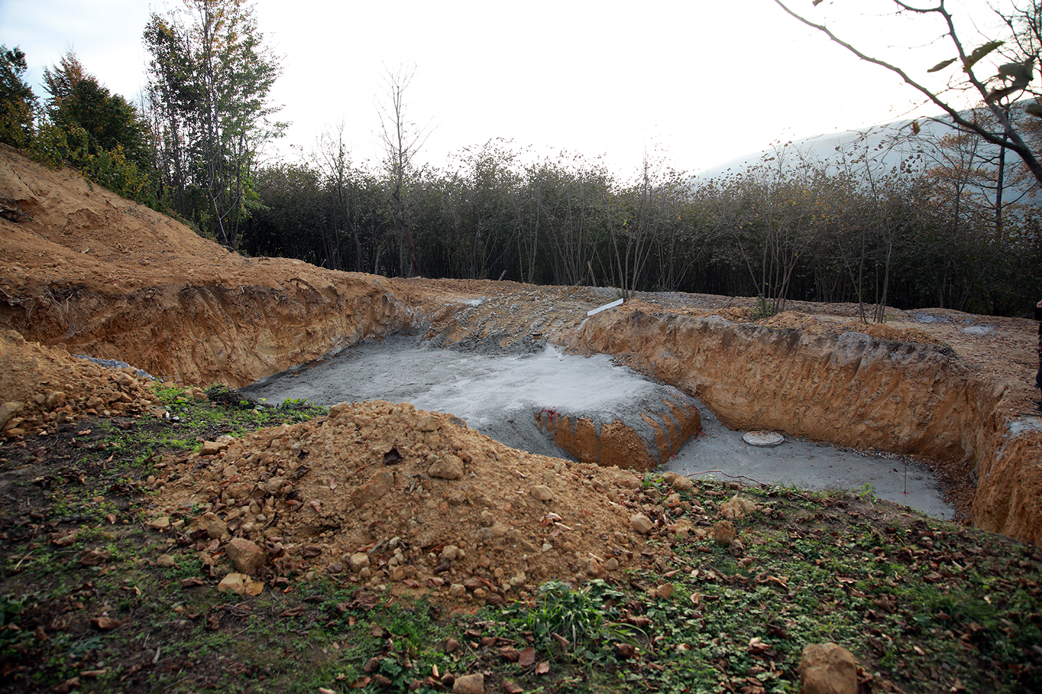Hendek’in iki mahallesi kaynak suyu içecek