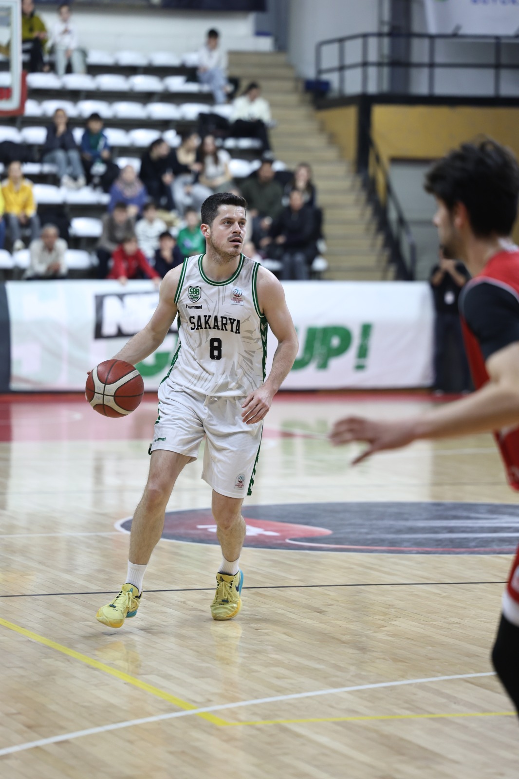 Lider Büyükşehir Play-Off’a Çeyrek Finalden gidiyor