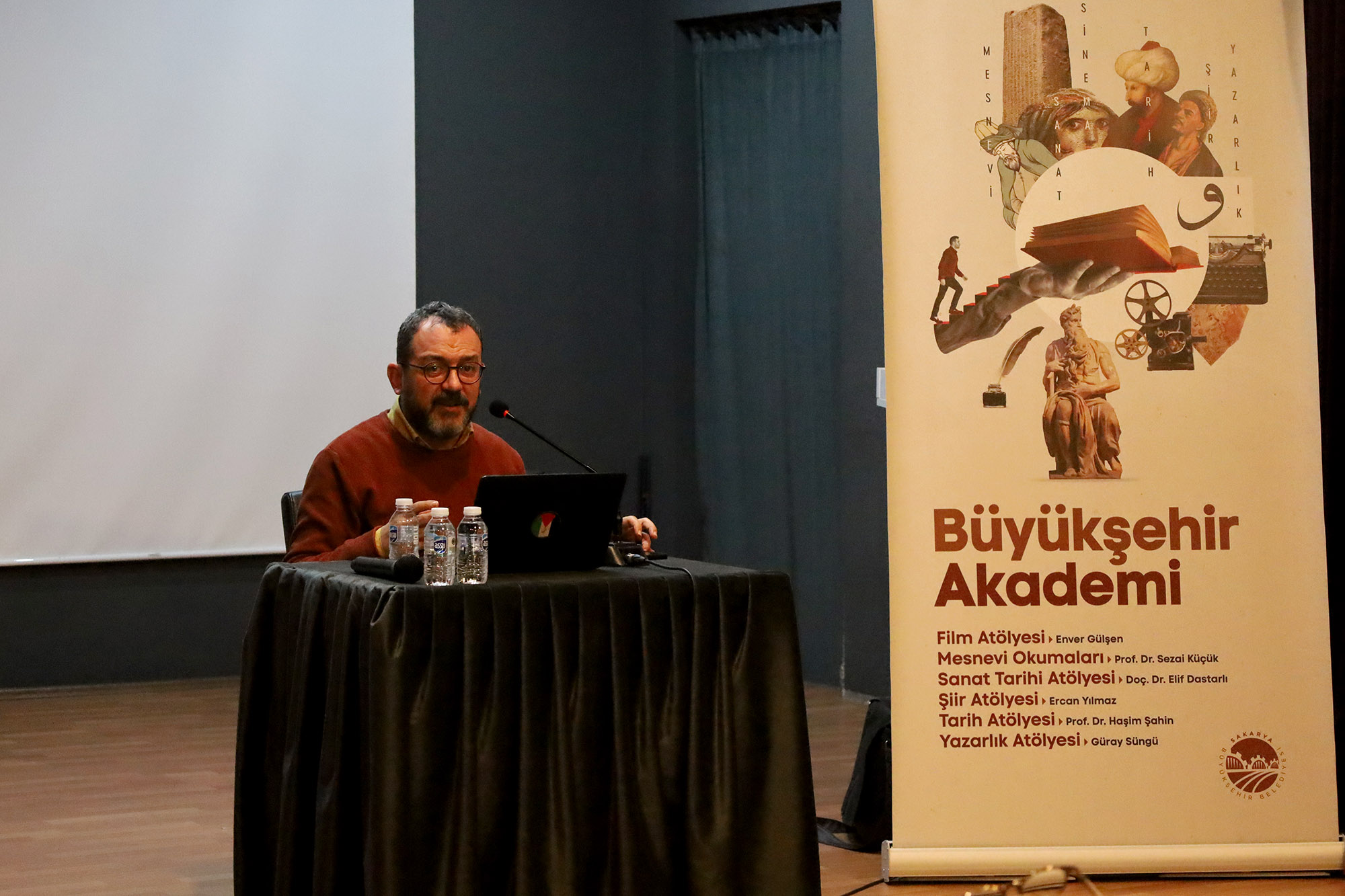 “Kalemi bir parçanız olarak yanınızda taşıyın”