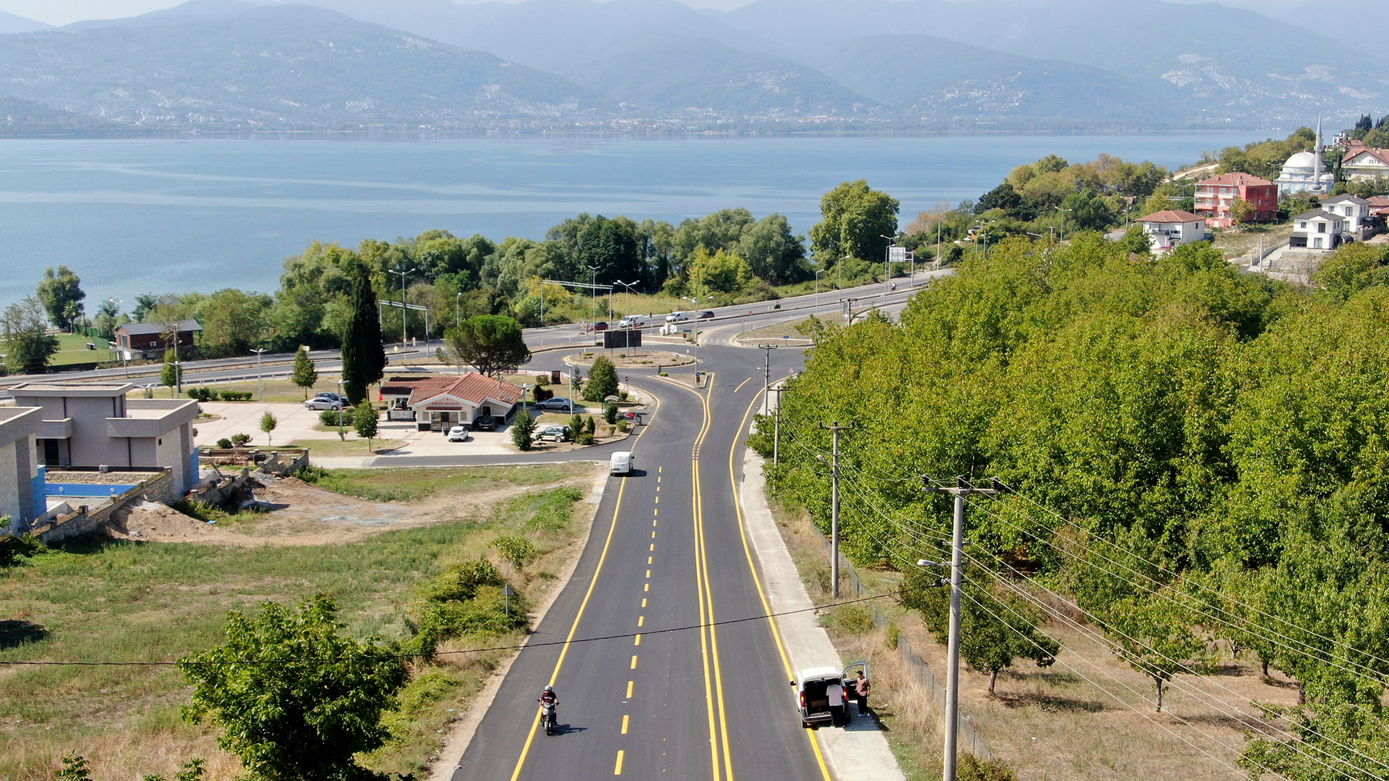 Şehirde asfalt atağı: 66 kilometre 222 bin ton asfaltla yenilendi