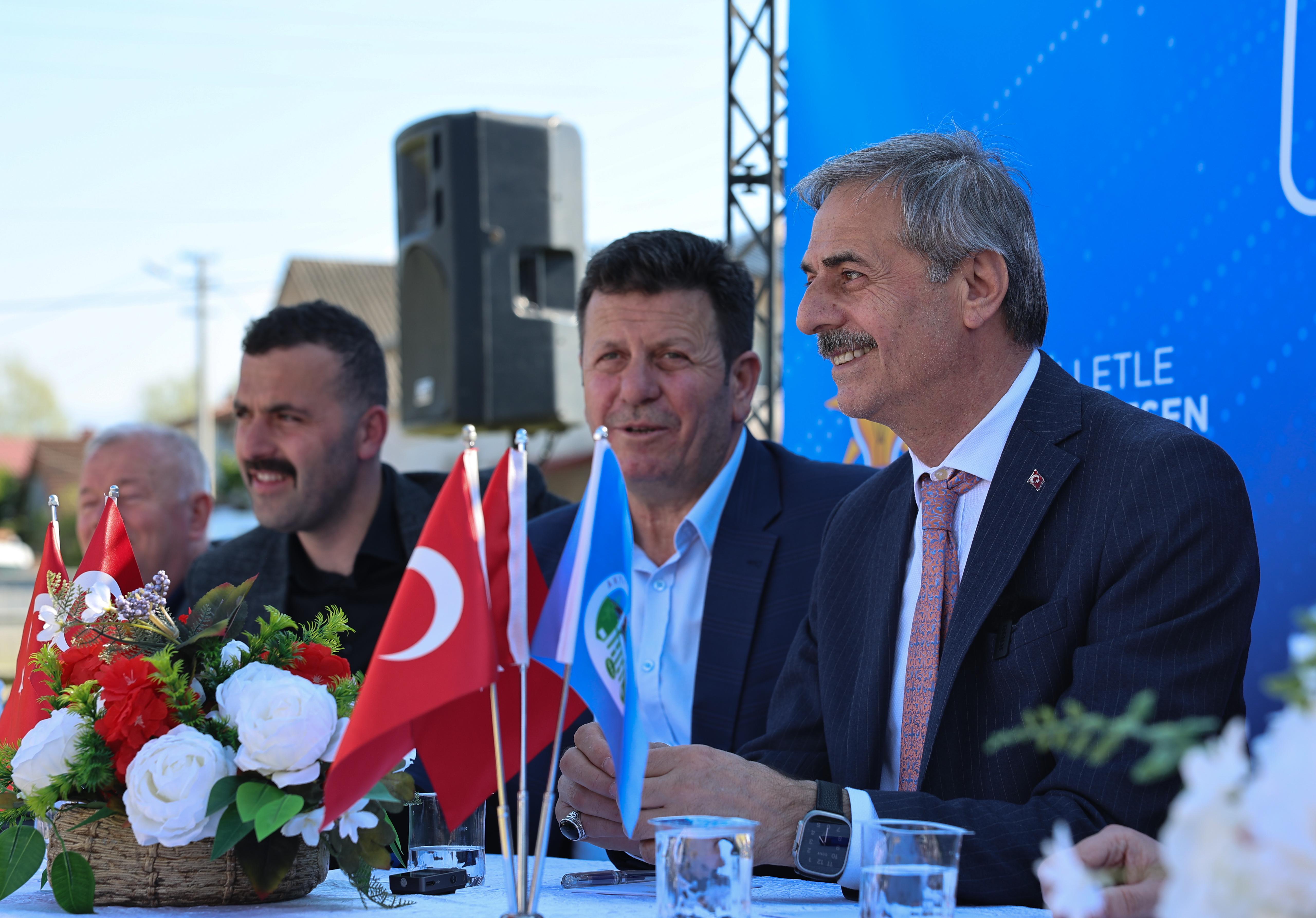 “Türkiye Yüzyılı hedefleriyle Akyazı’yı geleceğe hazırlıyoruz”