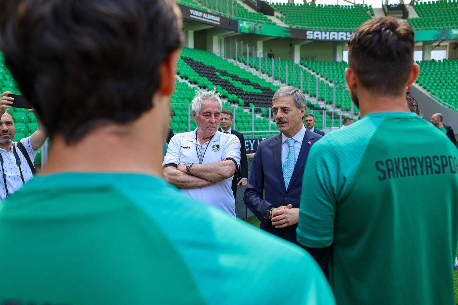 Yusuf Alemdar stadyumdan tüm şehre seslendi: “Gün Sakaryaspor’un etrafında kenetlenme günüdür”