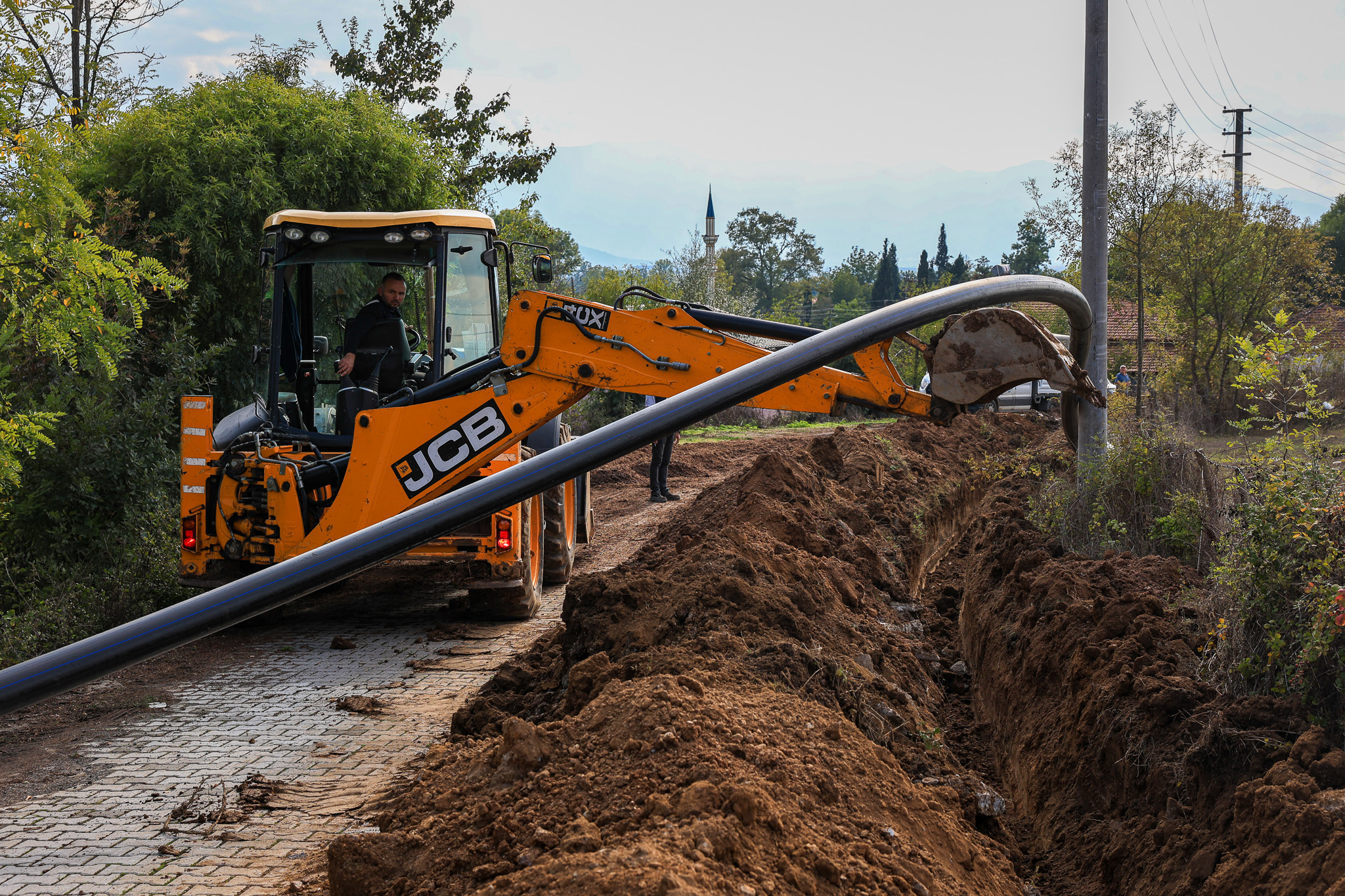 Hendek’te kesintisiz içme suyu taşıyacak hat devreye alınıyor
