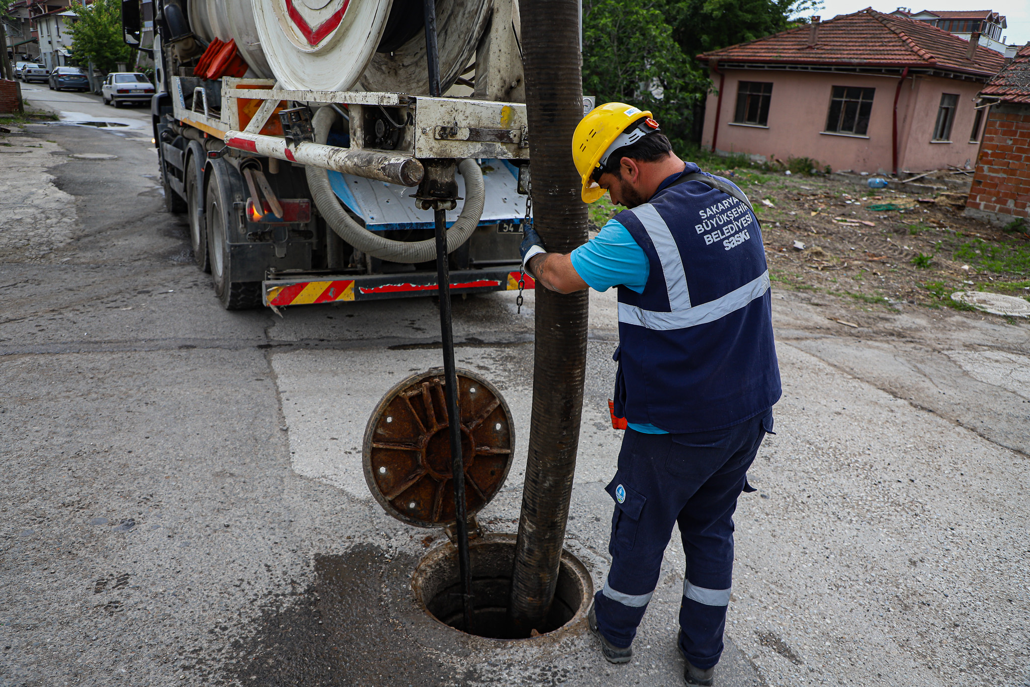 Altyapı hatlarında yağış öncesinde hummalı temizlik