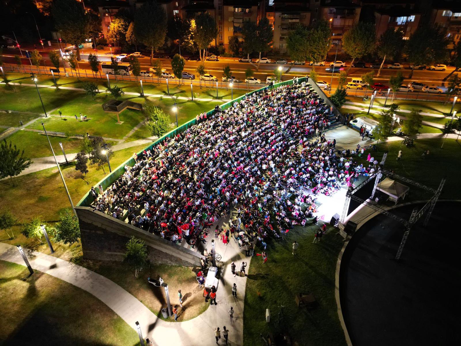 Büyükşehir’den milli maç heyecanı için iptal kararı