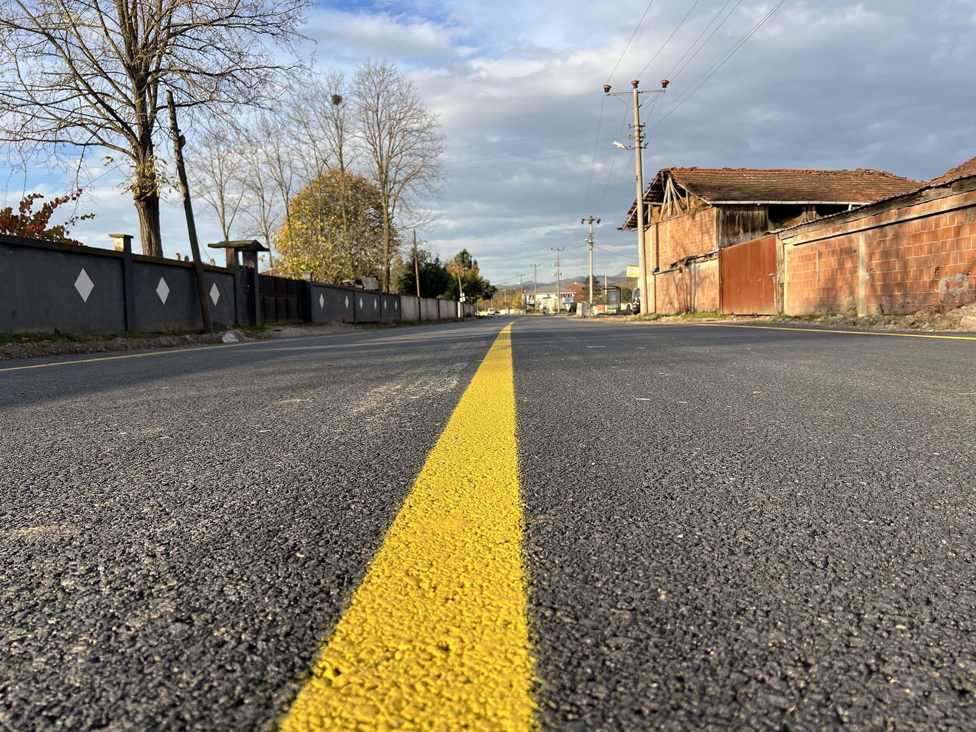 Büyükşehir Hendek’te 20 kilometrelik asfalt çalışmasını tamamladı