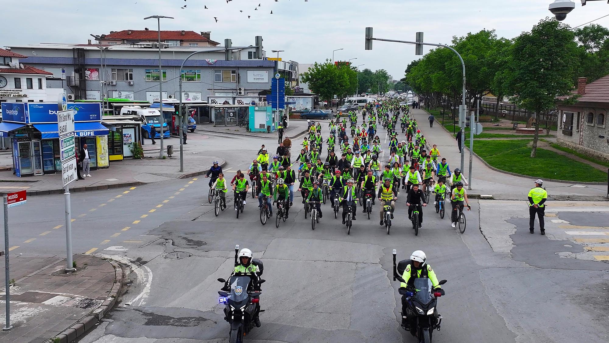 Trafik Haftası’nda pedallar şehrin merkezinde döndü