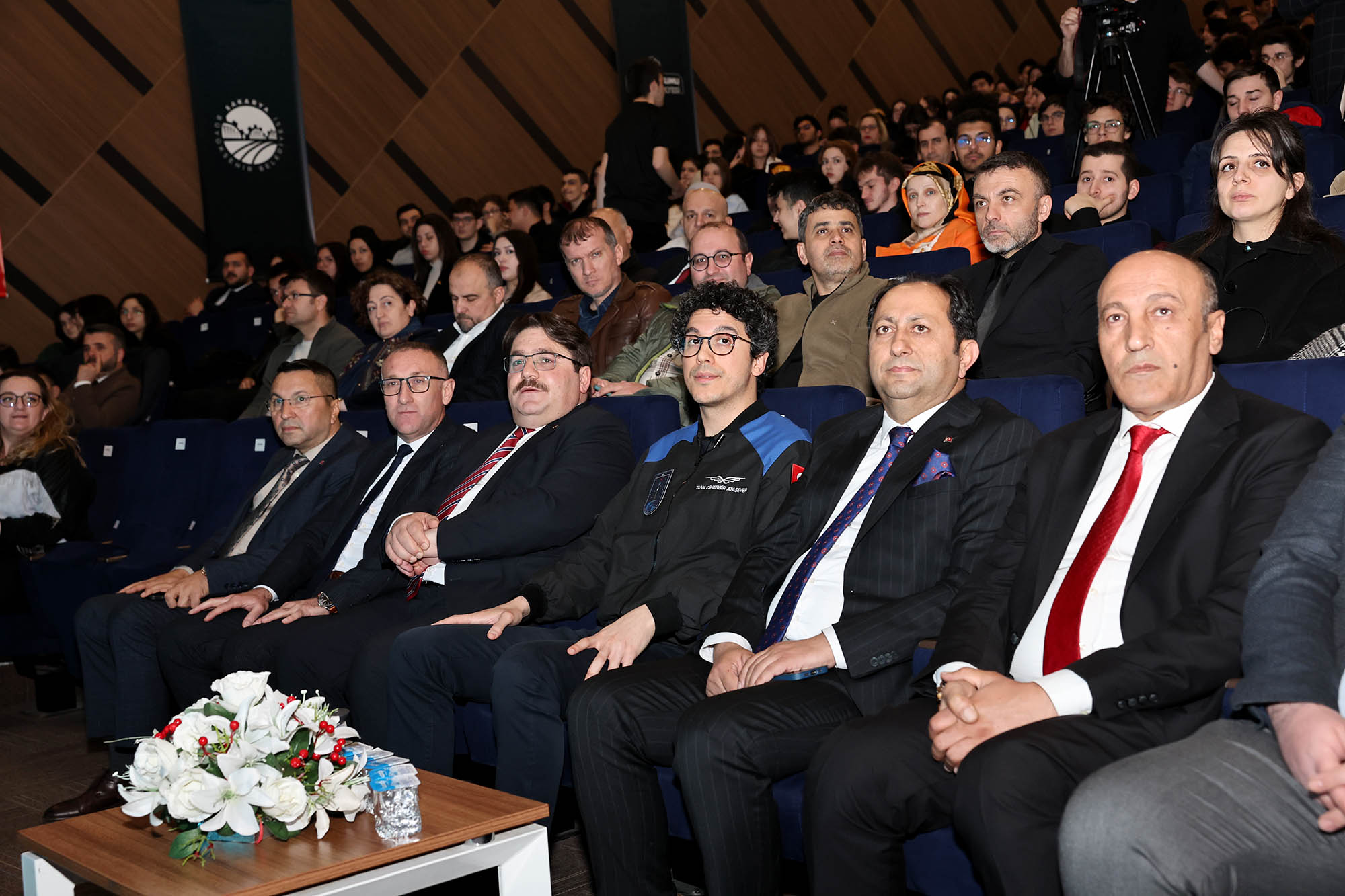 “Uzaydan dünyayı görmek tarifsizdi”