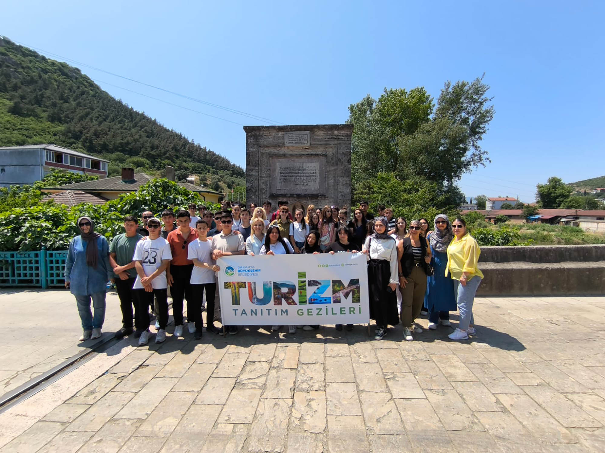 Gençler Sakarya’yı keşfetti: Büyükşehir’den tarih ve doğa gezisi