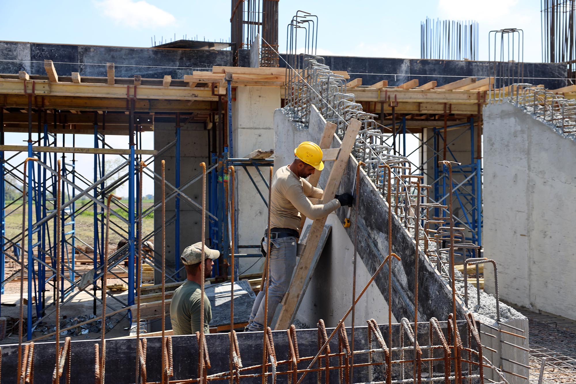 Adapazarı modern spor tesisine kavuşuyor: Bölgenin cazibe noktası, sporun merkezi olacak…