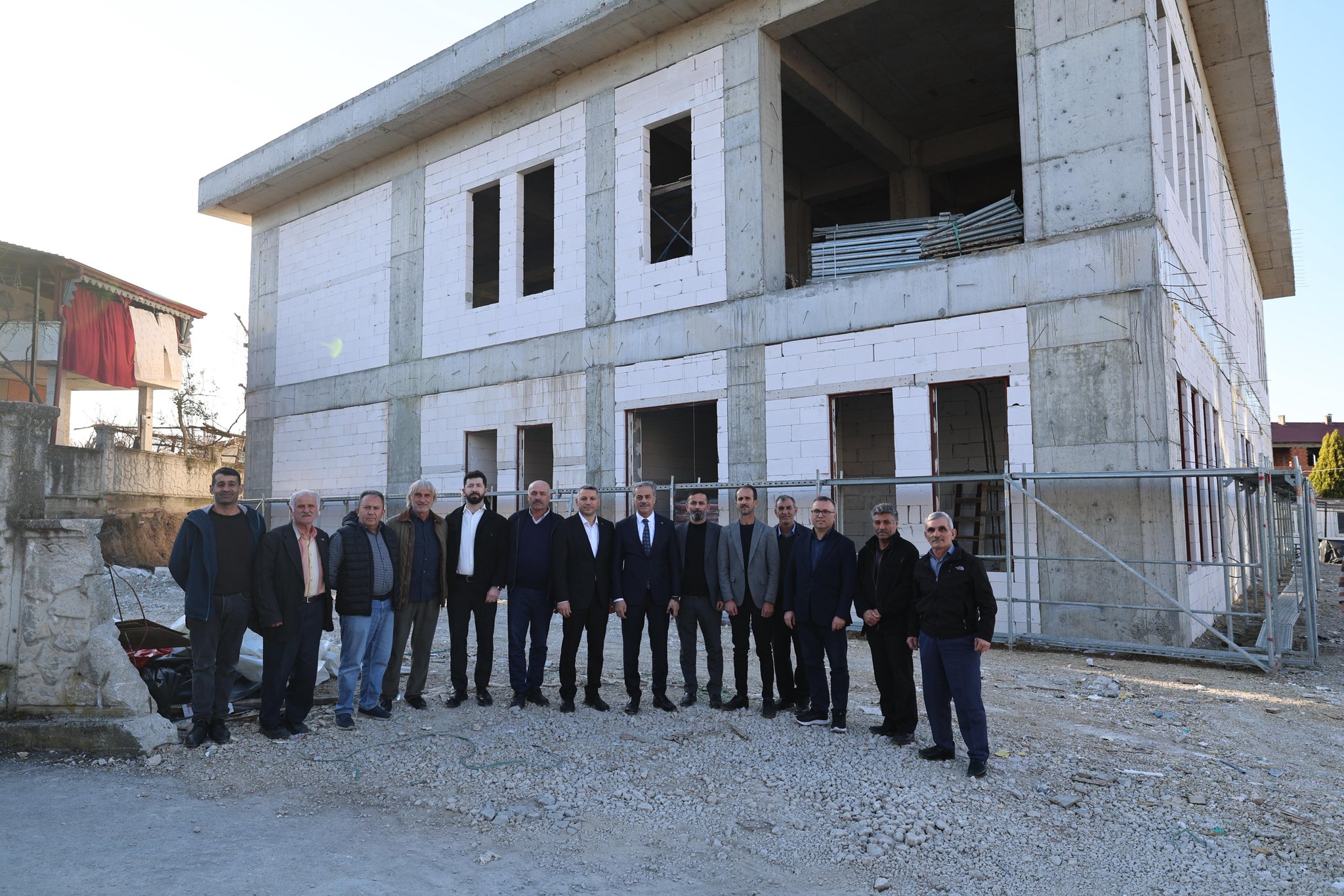 “Şehrimize, hemşehrilerimize sözünü verdiğimiz işleri bir bir tamamlıyoruz”