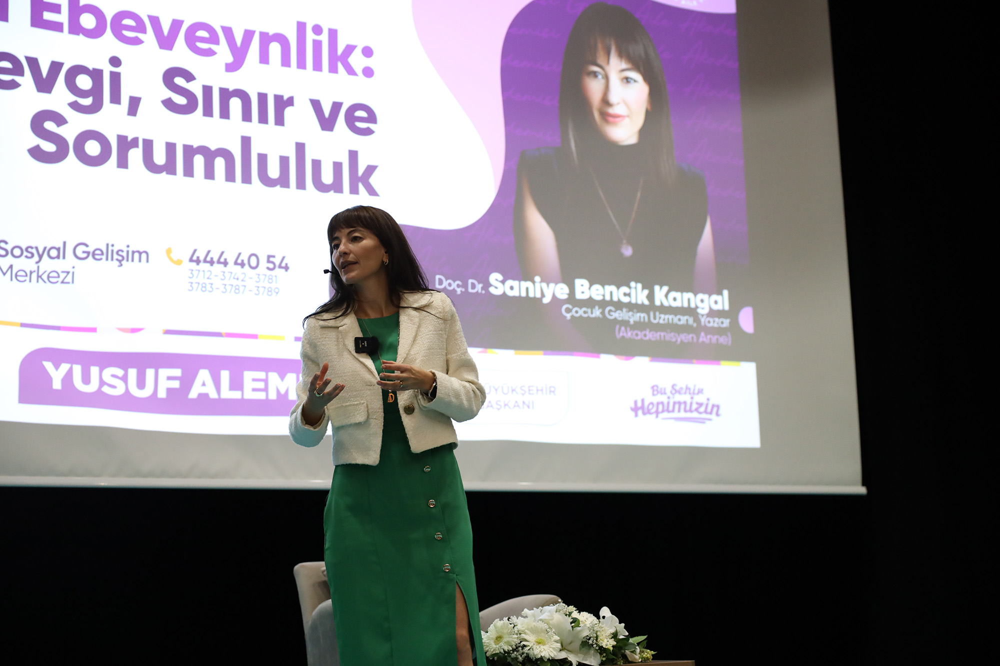 “Çocuklarınıza pahalı hediyeler değil, sevgi dolu anlar verin”