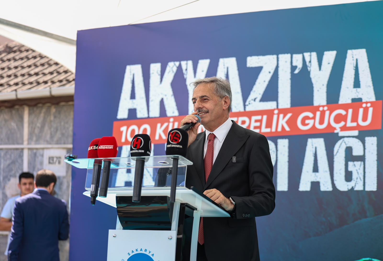 Akyazı’nın geleceğine 1 milyar TL’lik yatırım: “Tarihi bir günde ilçemizin su geleceğini güvence altına alıyoruz”