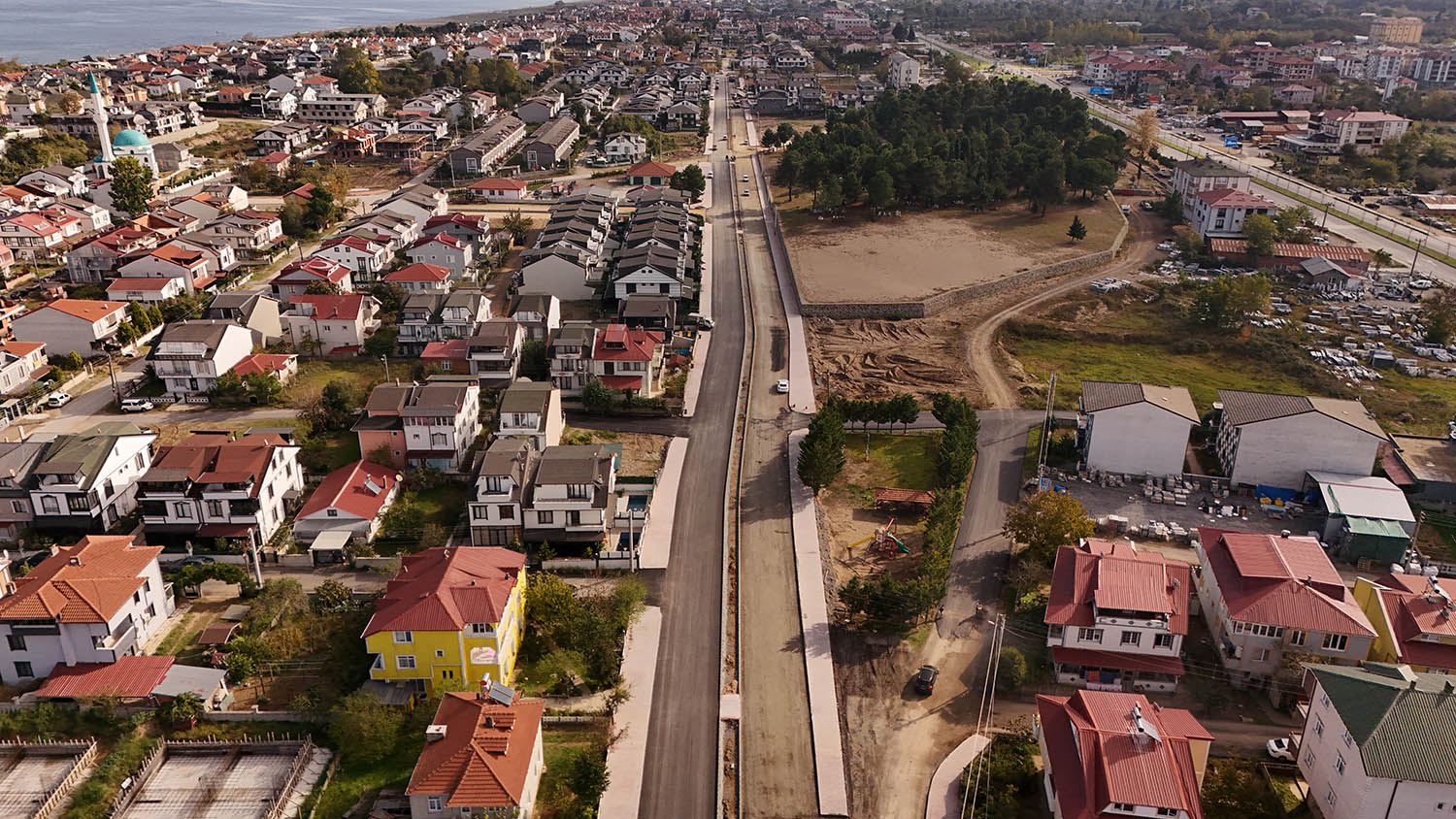 Kocaali Şehit Yılmaz Caddesi’ne modern yüz