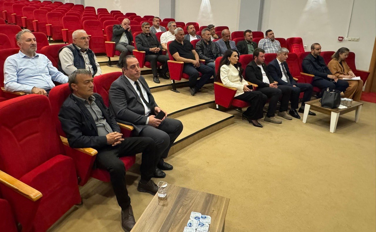 Kaynarca’da muhtarlarla sosyal hizmet buluşması