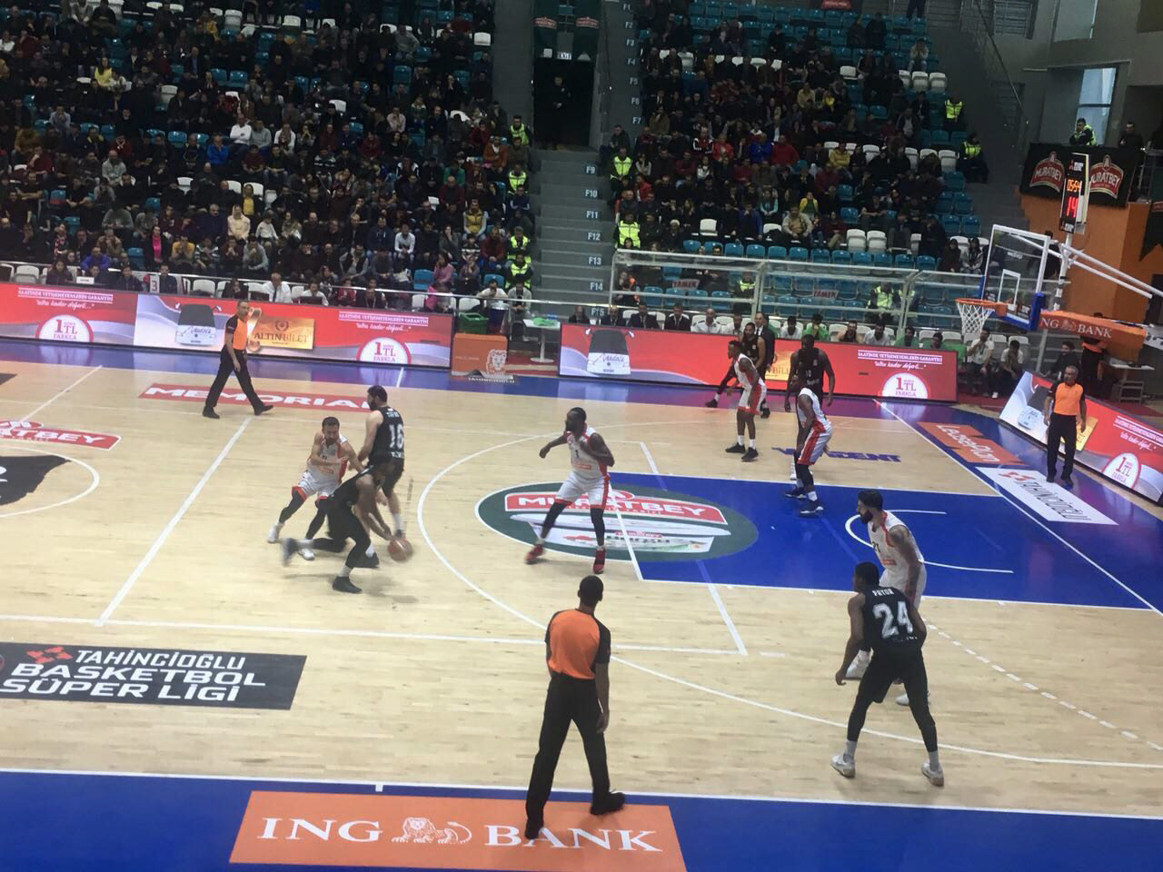 Büyükşehir Uşak’tan galibiyetle dönüyor