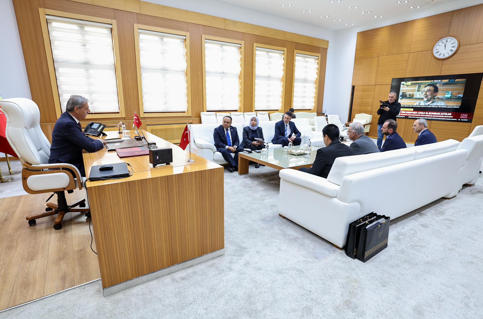 Endonezya Büyükelçisi Purnama’dan Büyükşehir ziyareti: “Kardeşlik hukuku bizim için çok değerli”